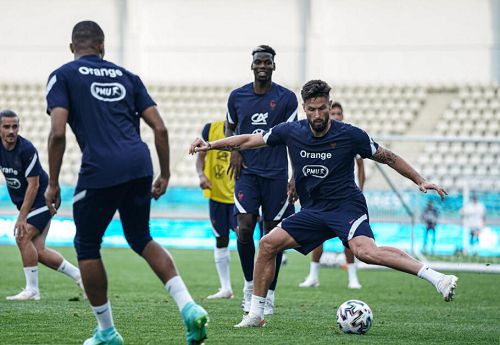  欧冠前瞻：马赛主场迎战阿贾克斯，攻防大战一触即发  